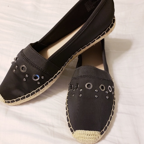 Simply Vera Vera Wang Shoes - Brand New! Simply Vera Vera Wang Espadrilles